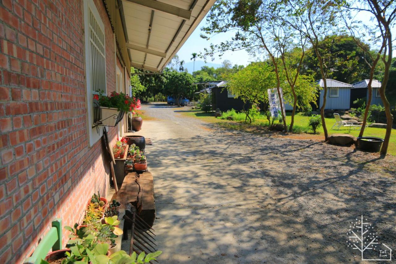 嘉義竹崎白樹腳驛棧萬坪生態包棟烤肉親子民宿 Fujin Exterior photo